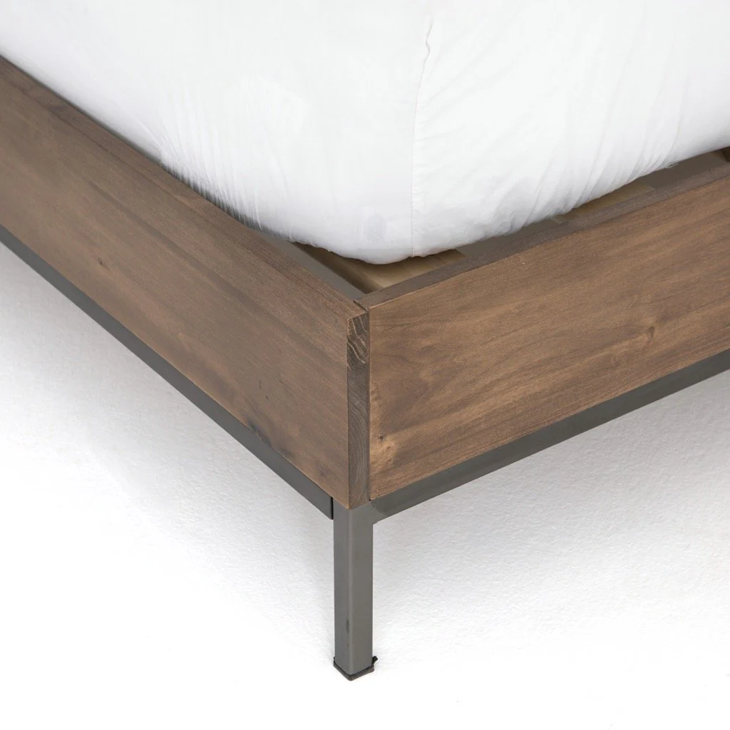 Trey Bed - Auburn Poplar - Image 9